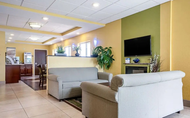 Econo Lodge Glenmont