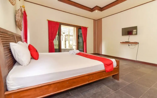 RedDoorz near Seminyak Square