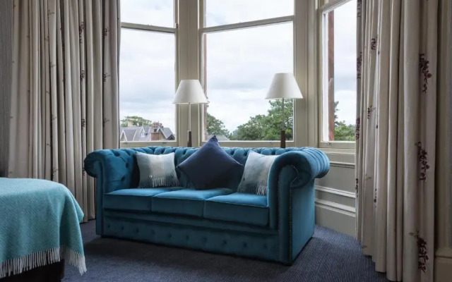 Nether Abbey Hotel