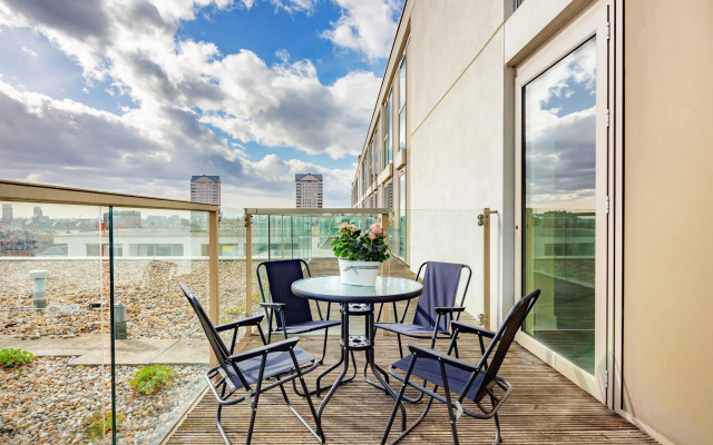 Elegant One Bed Apartment in Heart of Canary Wharf