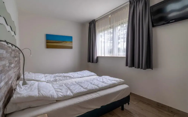 Cozy and Comfortable 4-person Bungalow