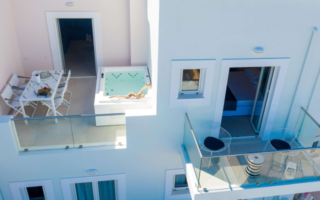 Akrogiali Beach Hotel Apartments