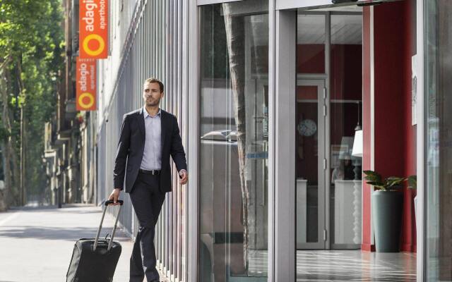 Отель Aparthotel Adagio access Paris Clichy вид на фасад