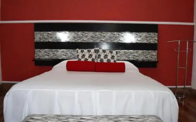 Hotel Lourd Mary