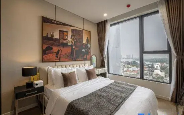 Lumiere Midtown Private Apartments D2