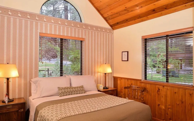 Quiet Creek Inn