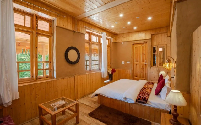 Tirthan village resort