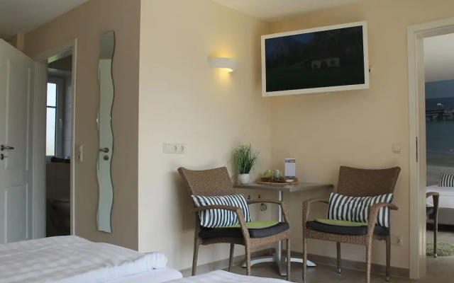 Quiet Apartment on the East Coast Rerik by the Lake