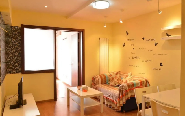 Seven Days Apartment