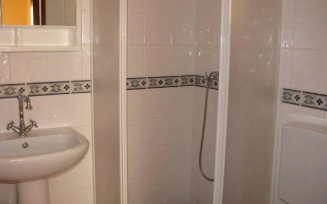 Residencia Quinta do Poço Guesthouse