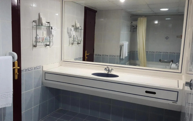 Al Bustan Hotel Flats