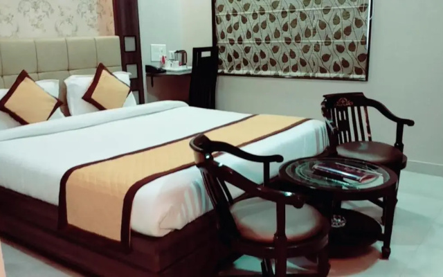Hotel Ozas Grand