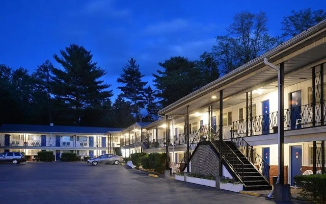 AC Hotel by Marriott Saratoga Springs