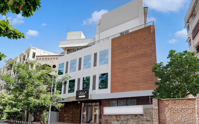OYO Flagship 25071 Opp Amulya Hospital