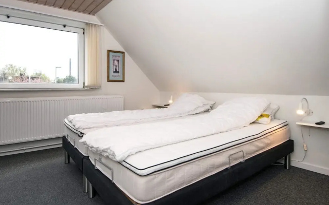 6 Person Holiday Home in Skaerbaek-by Traum