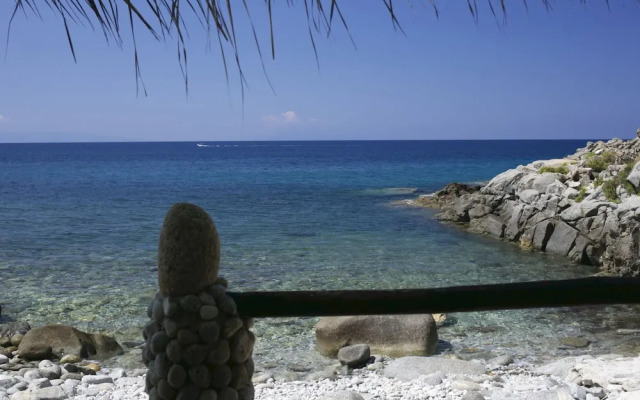 Mansion in Capo Vaticano With Sea Views