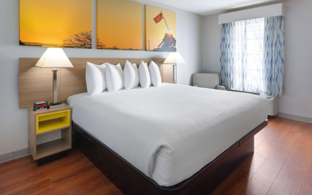 Days Inn by Wyndham Americus
