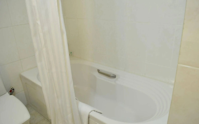 Hotel Cambodiana