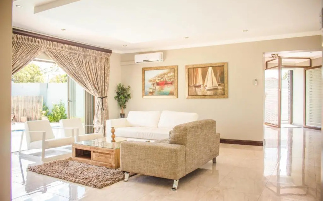 Villa Moshay