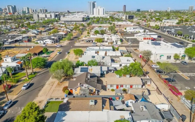 Central Phoenix Casita Unit B