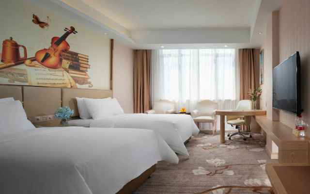 Vienna Hotel (Dongguan Huanjiang Tianhong Center)