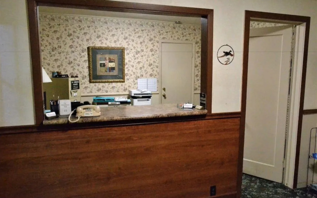 Innkeeper Motel