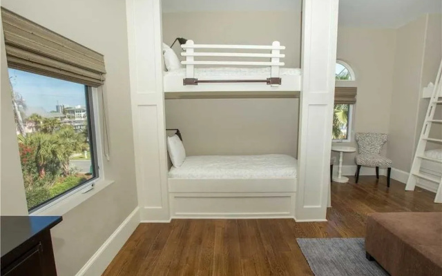 Inlet Breeze by RedAwning