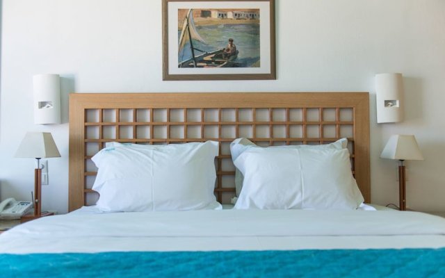 Poseidon Hotel & Suites 2