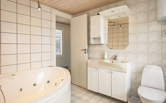 8 Person Holiday Home in Hals
