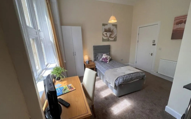 Rossal House Apartments