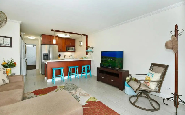 Canal House #706