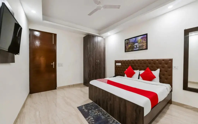 White Rose Wallon Hotel by OYO Rooms