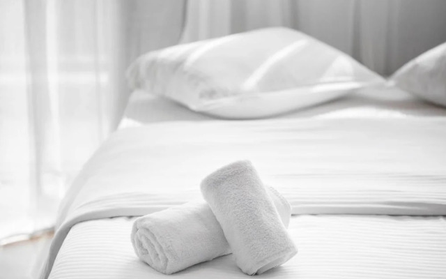 Evel's Home Suites