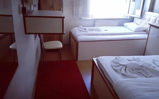 Vera Otel