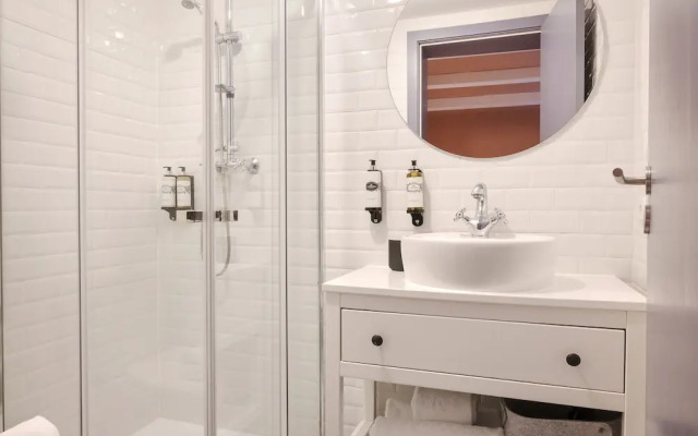 Oporto Collection Rosario- Luxury Suites