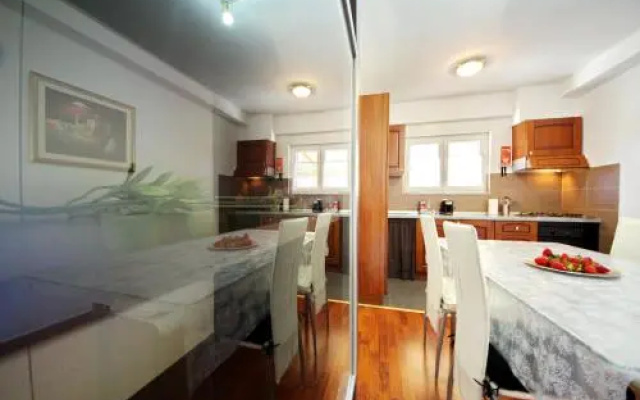 Apartment Korina