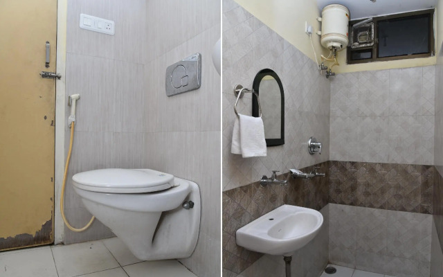 OYO 29907 Hotel Iqra Inn