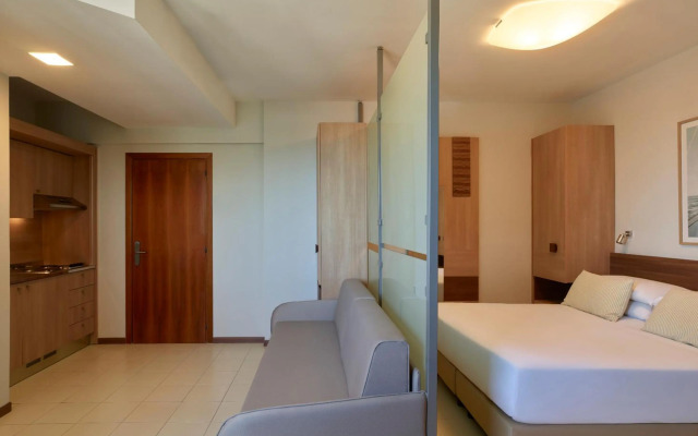 Serena Majestic Hotel Residence