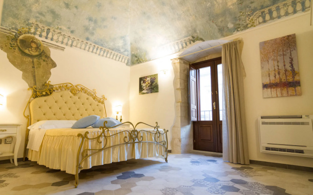 Palazzo Tasca Guest House & Luxury Suite