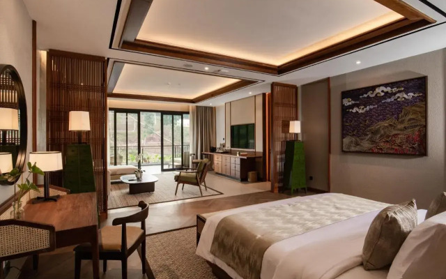 Plataran Puncak Resort
