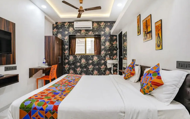Fabhotel The Regal Inn