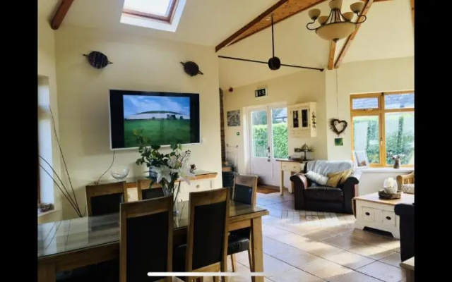 Riverfield Lodge