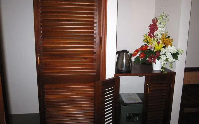 Saigon Royal Hotel CMT8