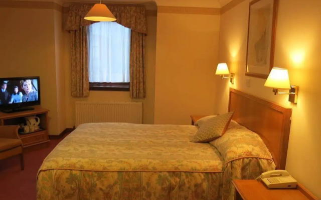 hotelImage