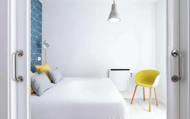 Mad Apartments by Olala Homes