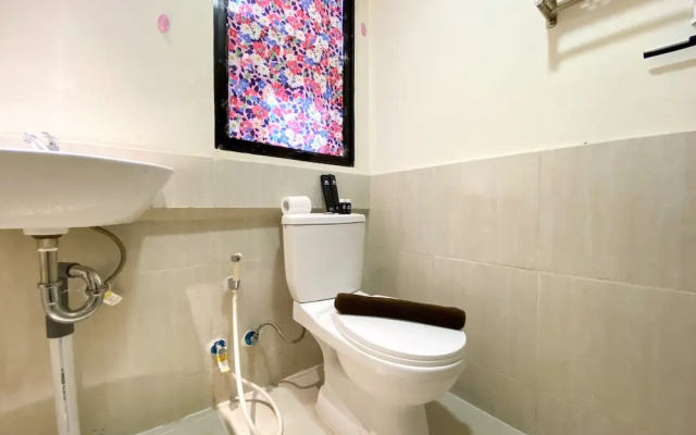 Tranquil Designed 2Br At Meikarta Apartment
