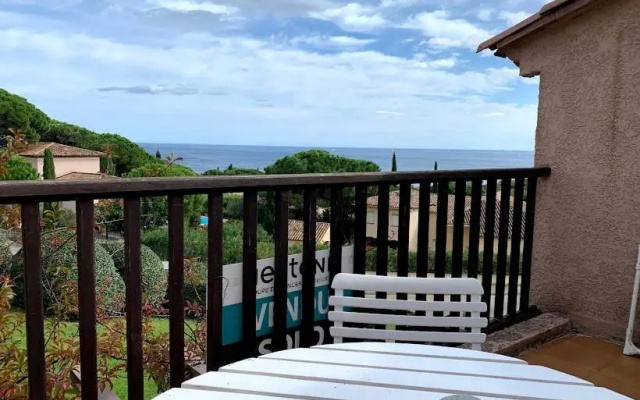 Lumineux Studio Vue Mer