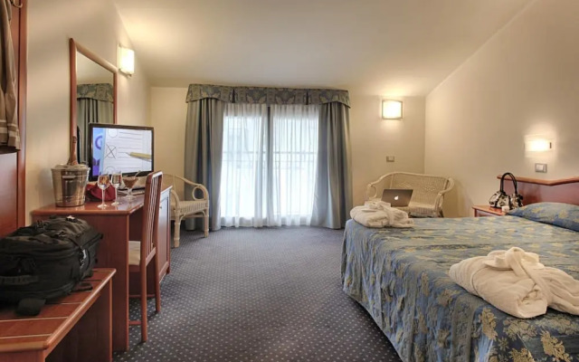Hotel Bolognese