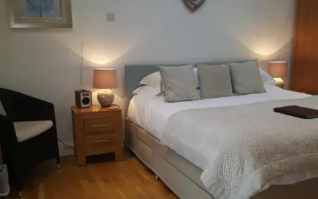 Lockgate Dairy Bed and Breakfast