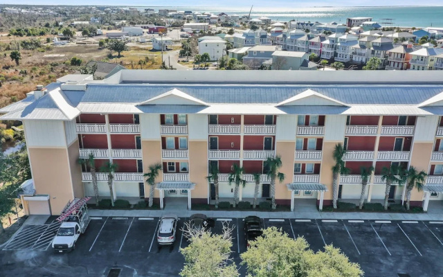 Waterside Village Condo